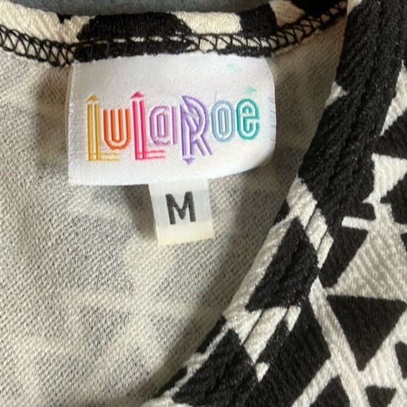 LuLaRoe Amelia Dress Aztec Medium Black White Pockets Zipper Geometric Unicorn - Picture 6 of 7